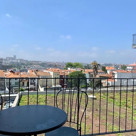 Apartman Chic&cozy - Batalha Ii *