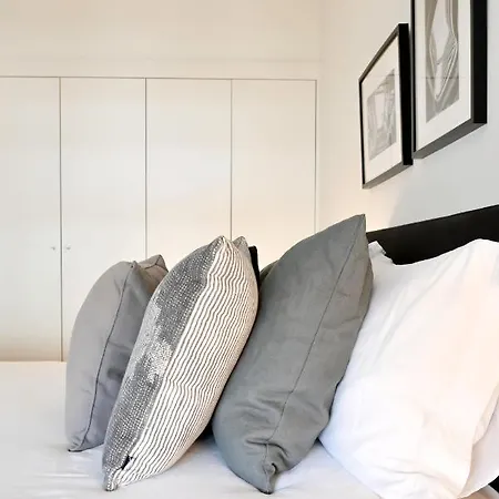 Chic&cozy - Batalha Ii Apartment