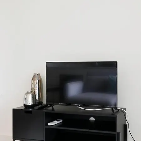 Apartment Chic&cozy - Batalha Ii